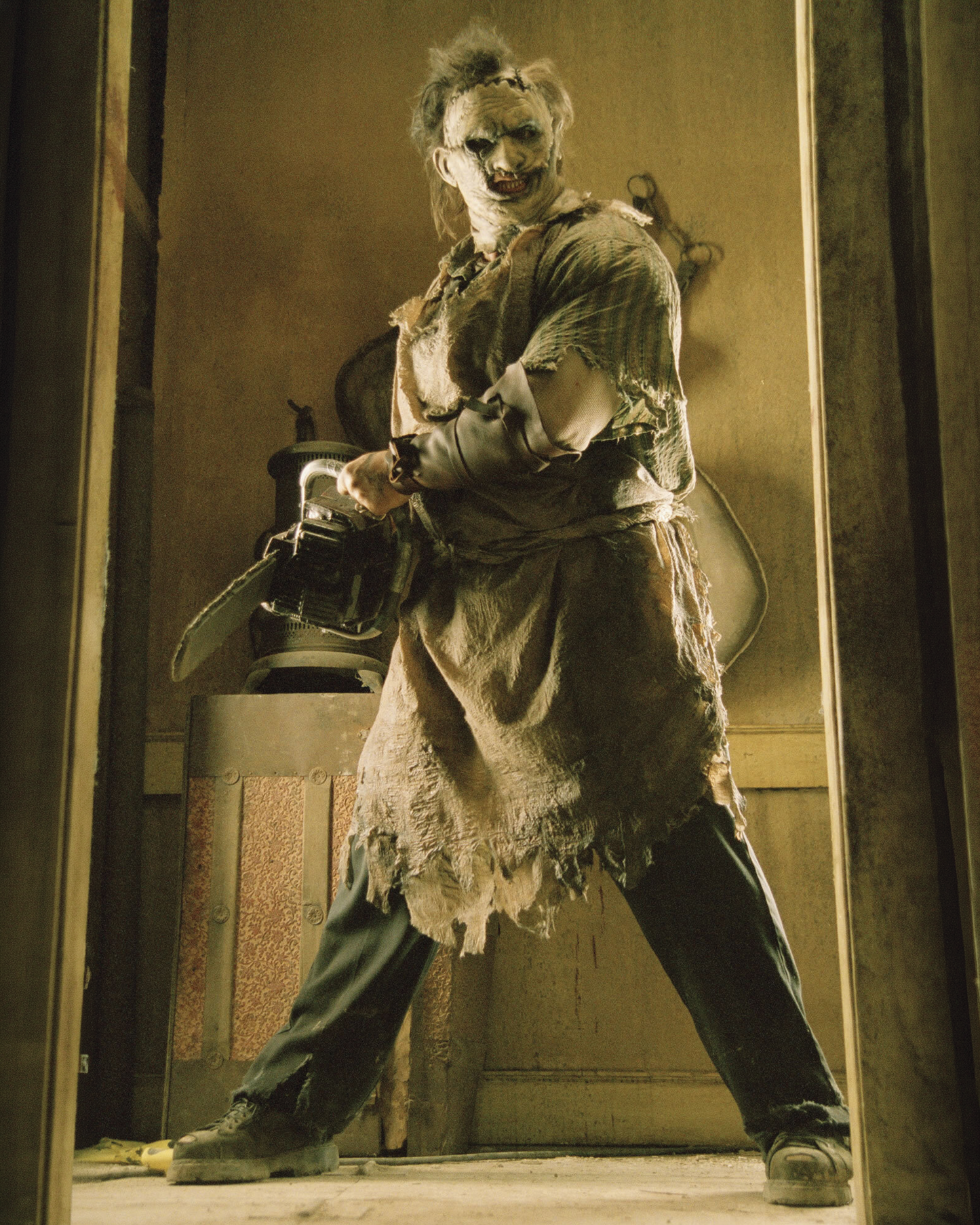 Andrew Bryniarski signed The Texas Chainsaw Massacre Image #15 (8x10, 11x14) Pre-Order