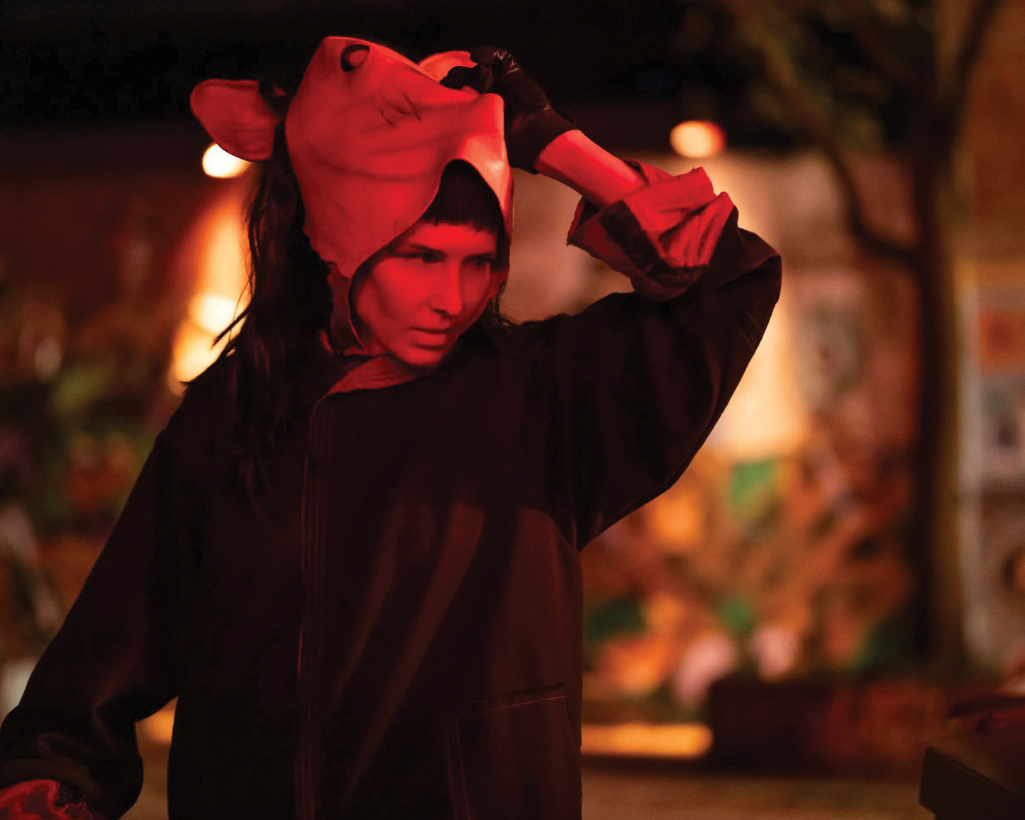 Shawnee Smith Signed Amanda Pig Mask Photo (8x10, 11x14) Pre-Order