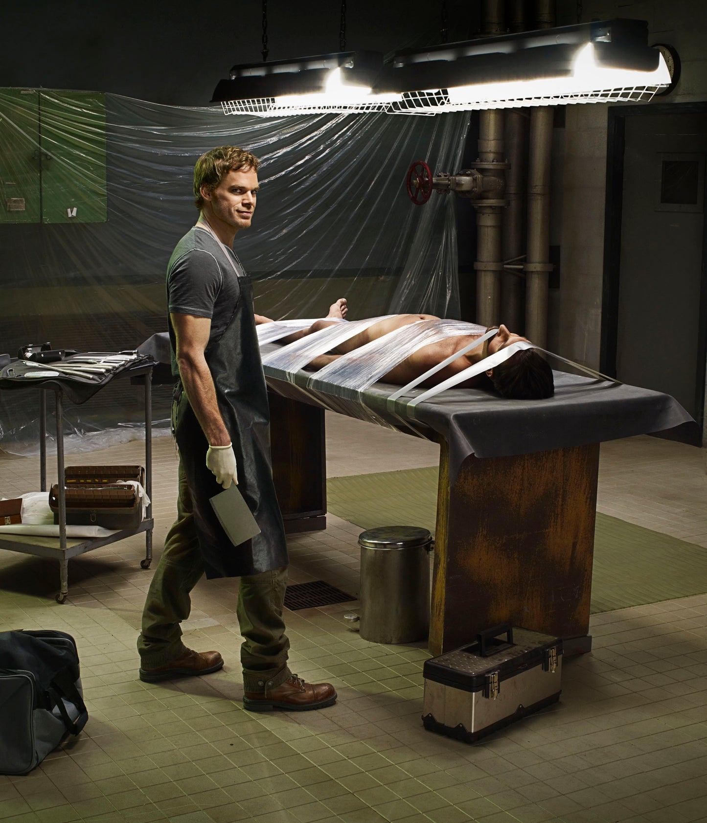 Michael C. Hall signed Dexter Image #23 (8x10, 11x14, 16x20) Pre-Order