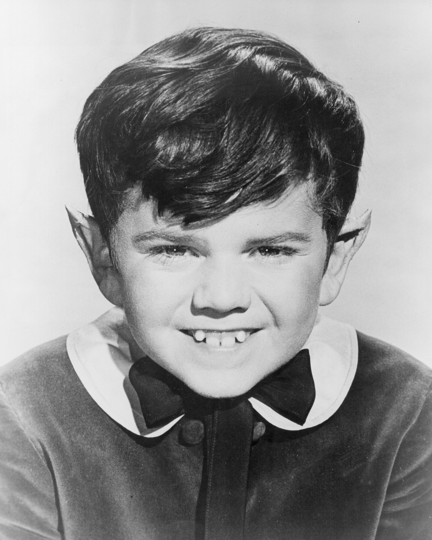 Butch Patrick Autograph Pre-Order – The Munsters Eddie Munster 8x10 Photo Image #4
