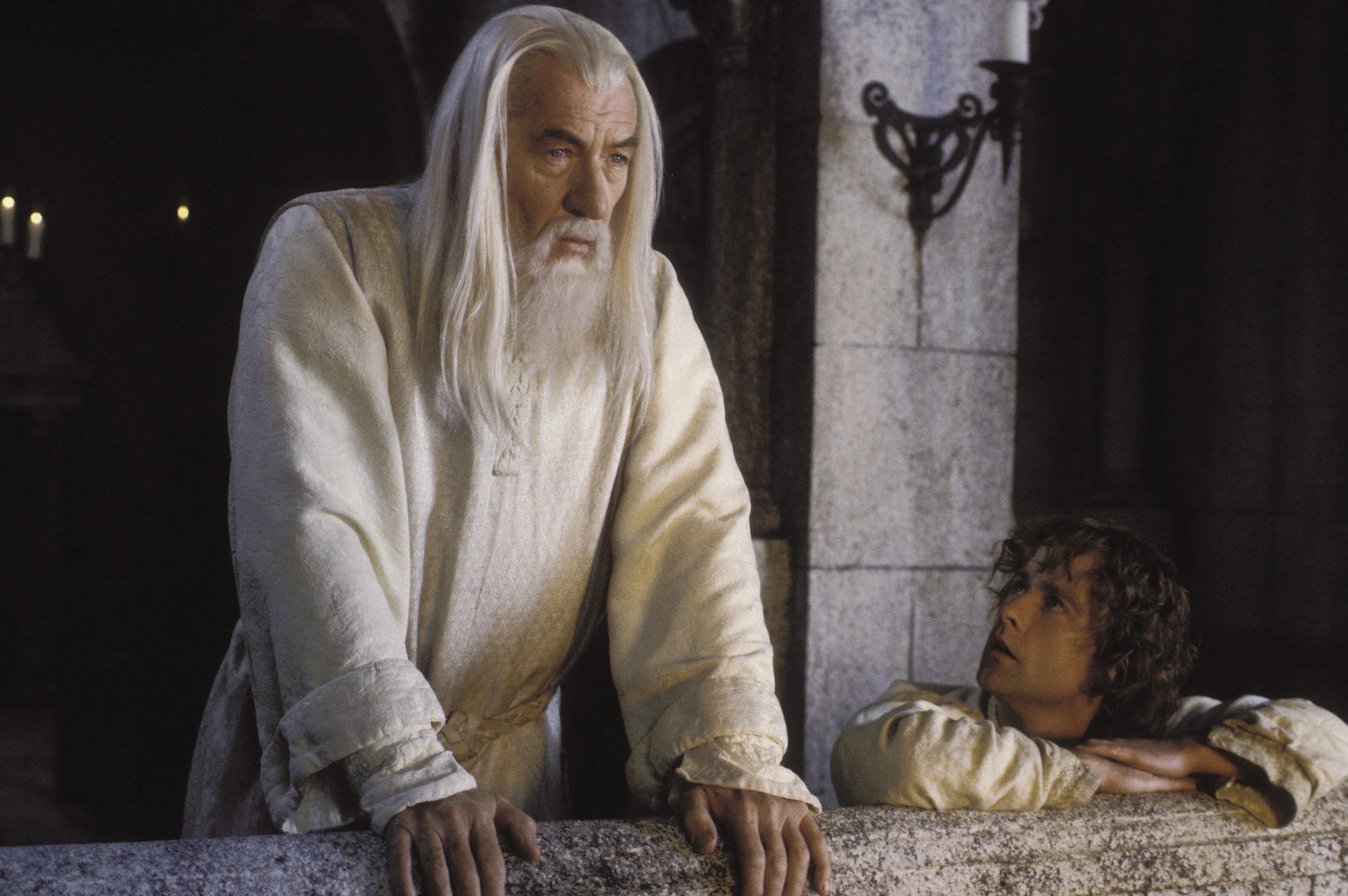 Ian McKellen signed LOTR Gandalf Image #17 (8x10, 11x14) Pre-Order