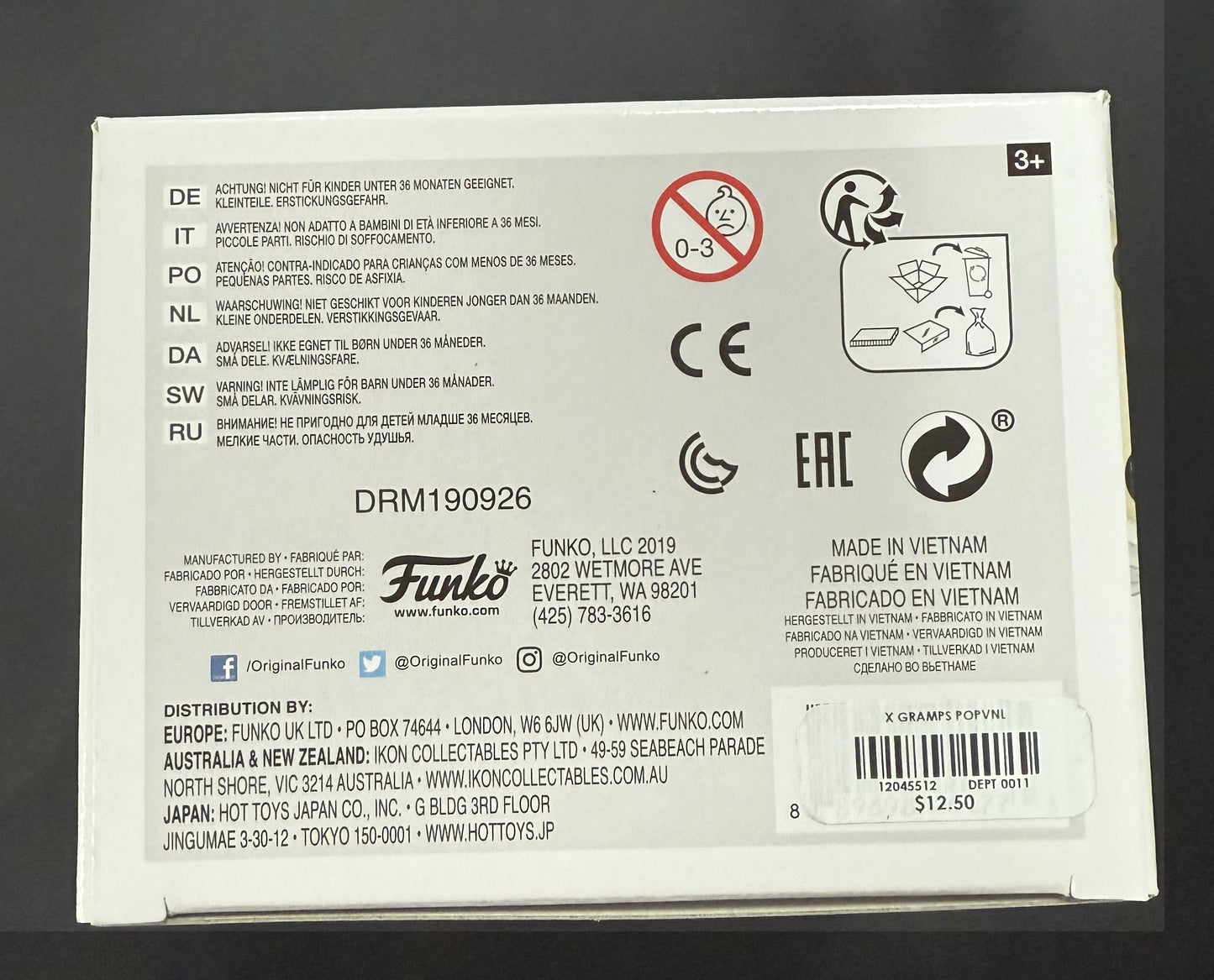 Ian McKellen signed LOTR Hot Topic Exclusive Gandalf The White Funko Pop! #845