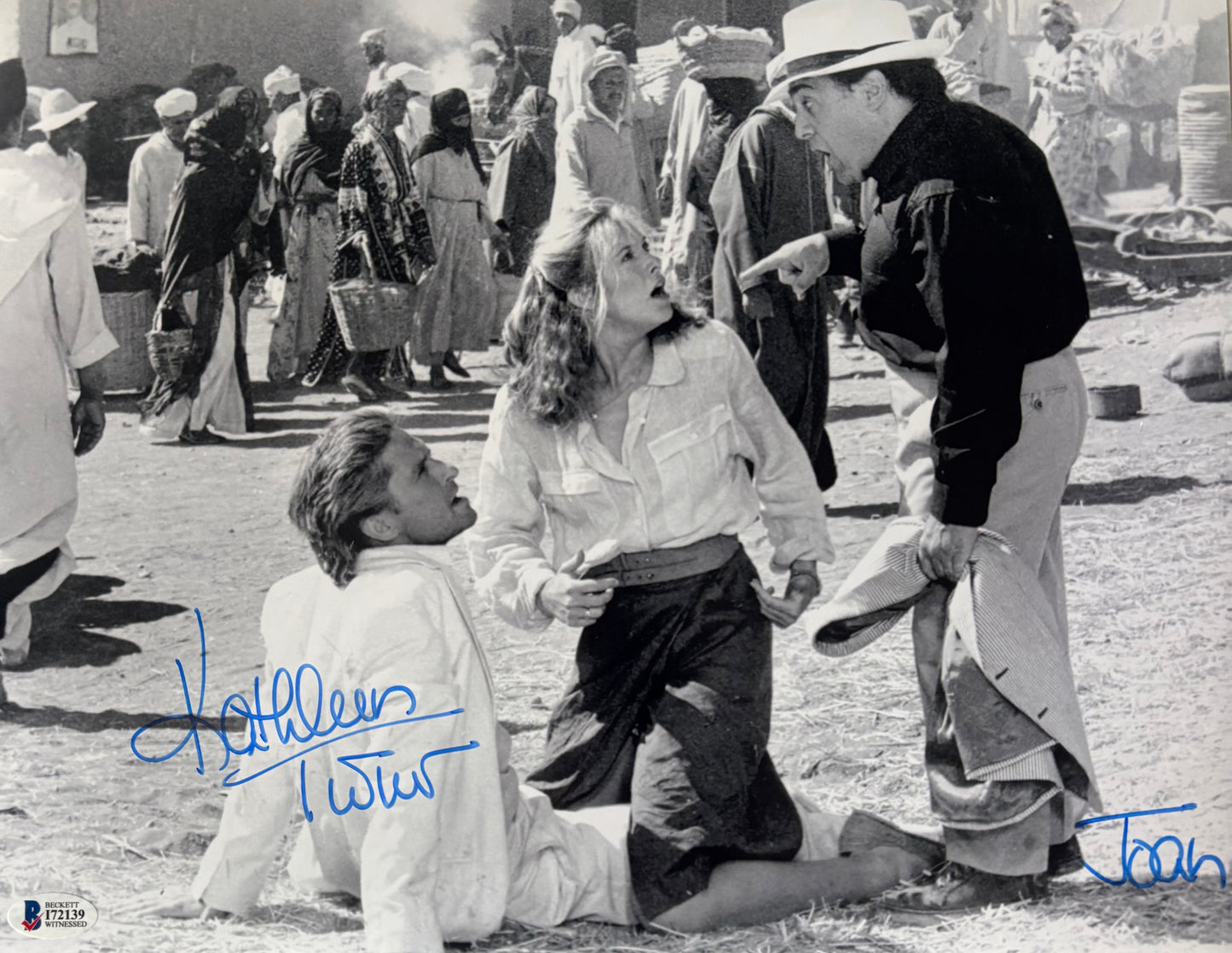 Kathleen Turner signed 11x14 Jewel of the Nile photo autographed Beckett COA