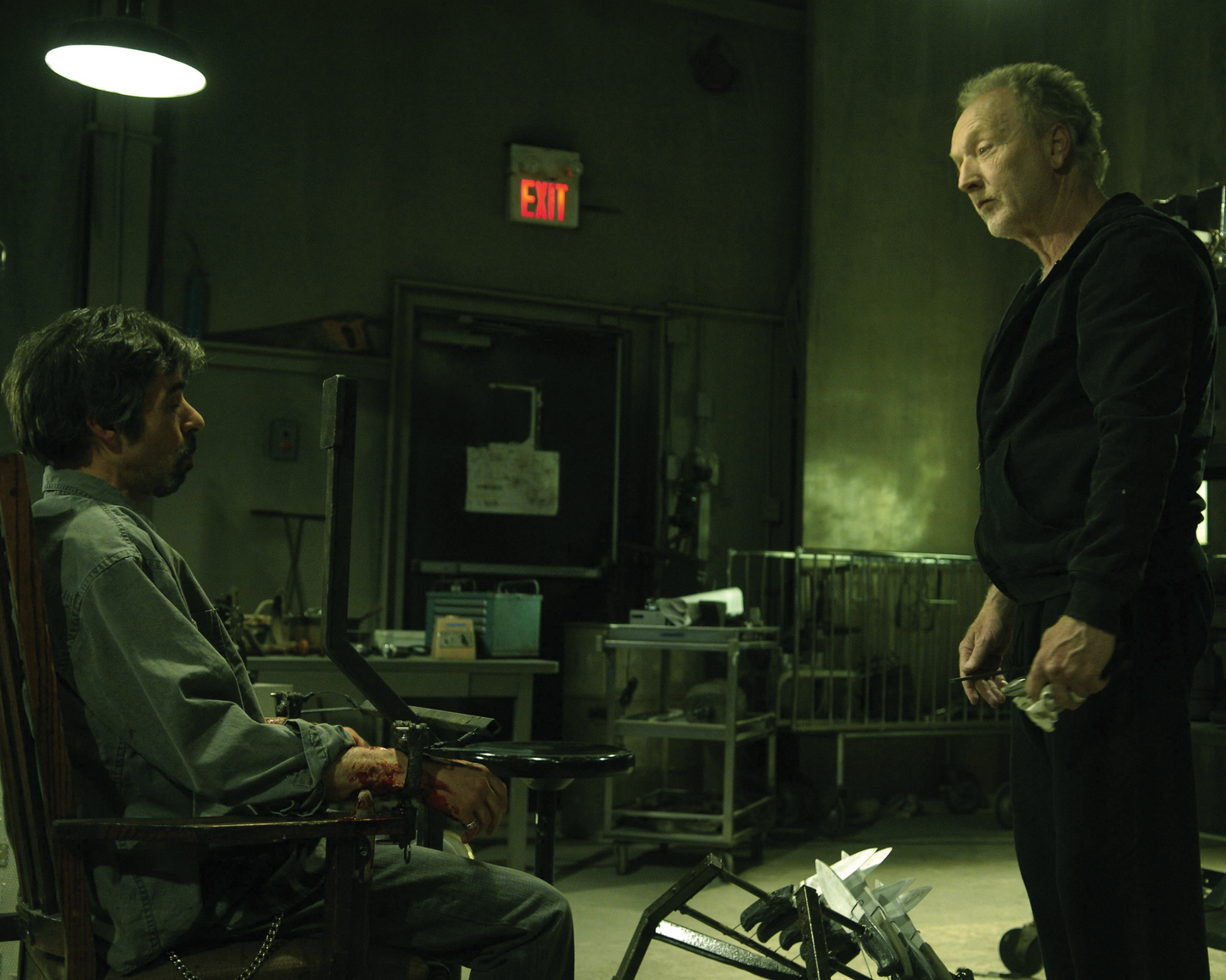 Tobin Bell Signed Jigsaw – Interrogation Scene Photo (8x10, 11x14) Pre-Order