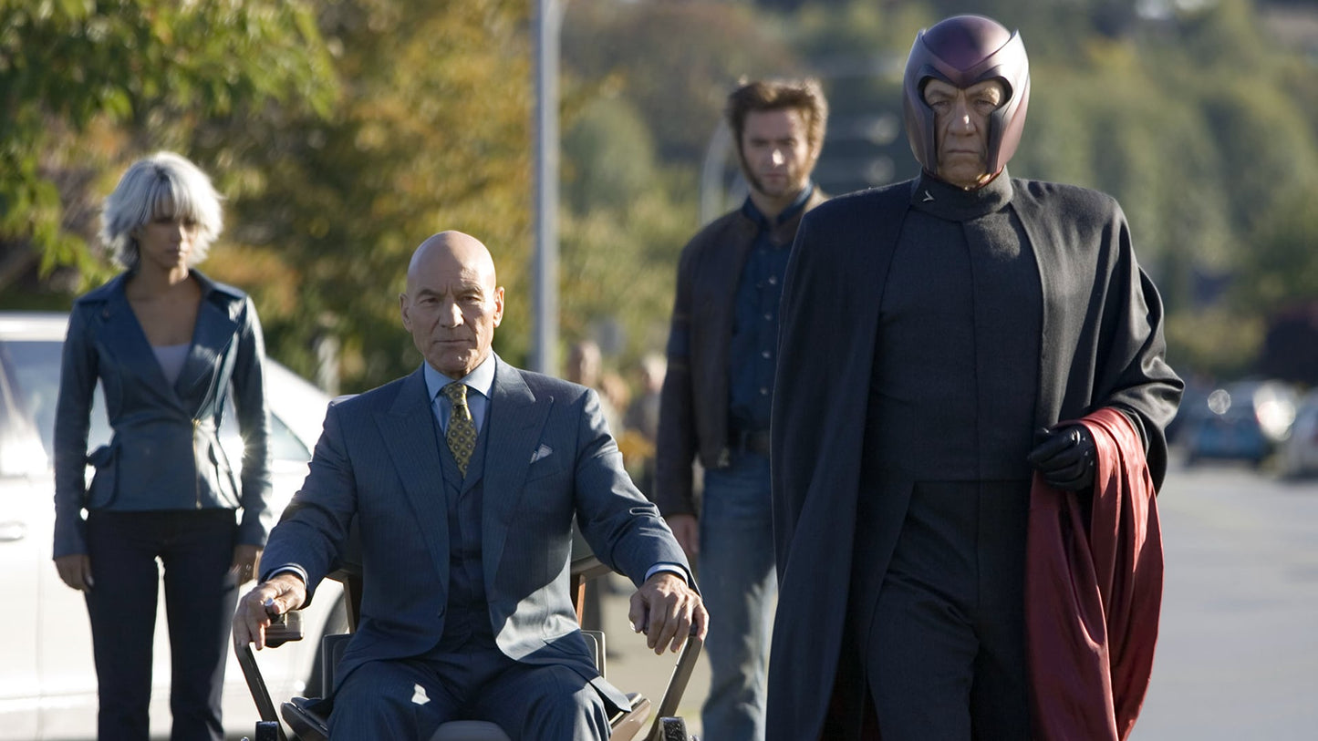 Ian McKellen signed X-Men Magneto Image #16 (8x10, 11x14) Pre-Order