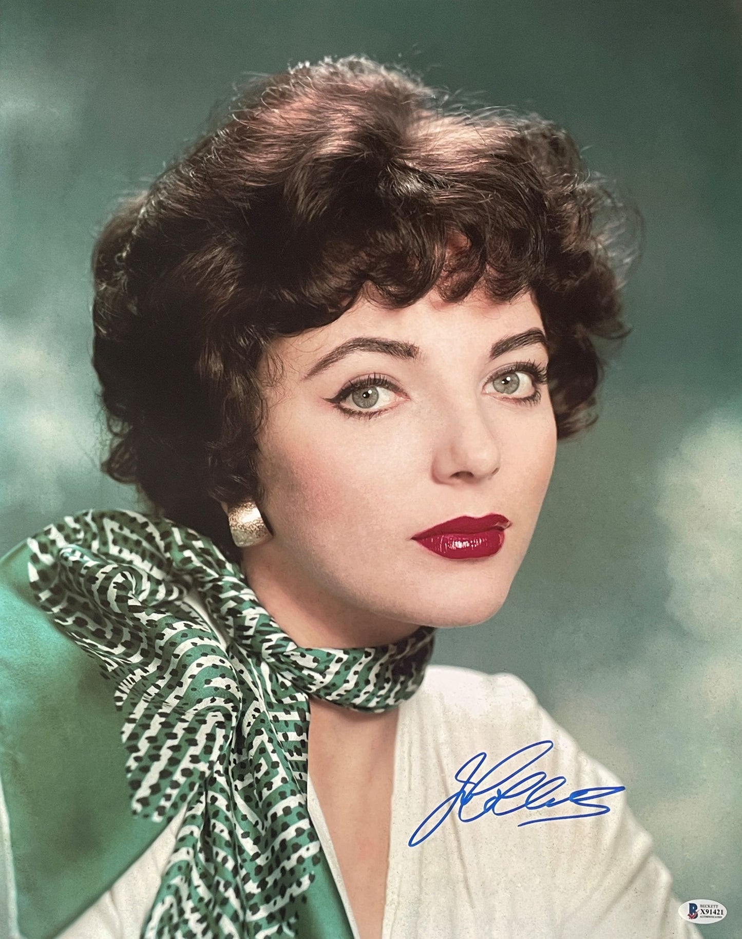 Joan Collins signed 16x20 Portrait Photo 1A