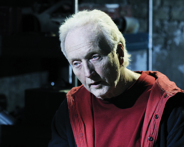 Tobin Bell Signed Jigsaw – Workshop Close Up Photo (8x10, 11x14) Pre-Order