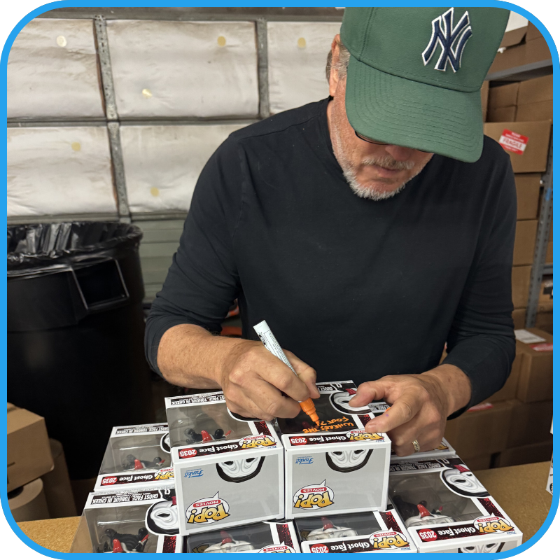 Lochlyn Munro signed Ghost Face Tongue in Cheek Funko Pop! 2035