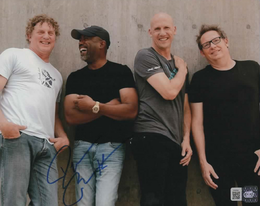 Darius Rucker signed 8x10 Photo D