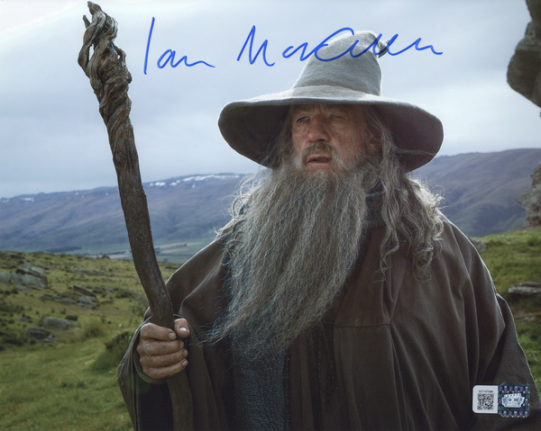 Ian McKellen signed Lord of the Rings Gandalf Photo Image #2