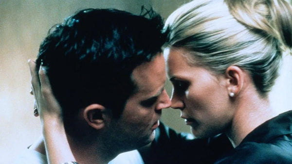 Natasha Henstridge signed The Whole Nine Yards Image #2 (8x10) Pre-Order