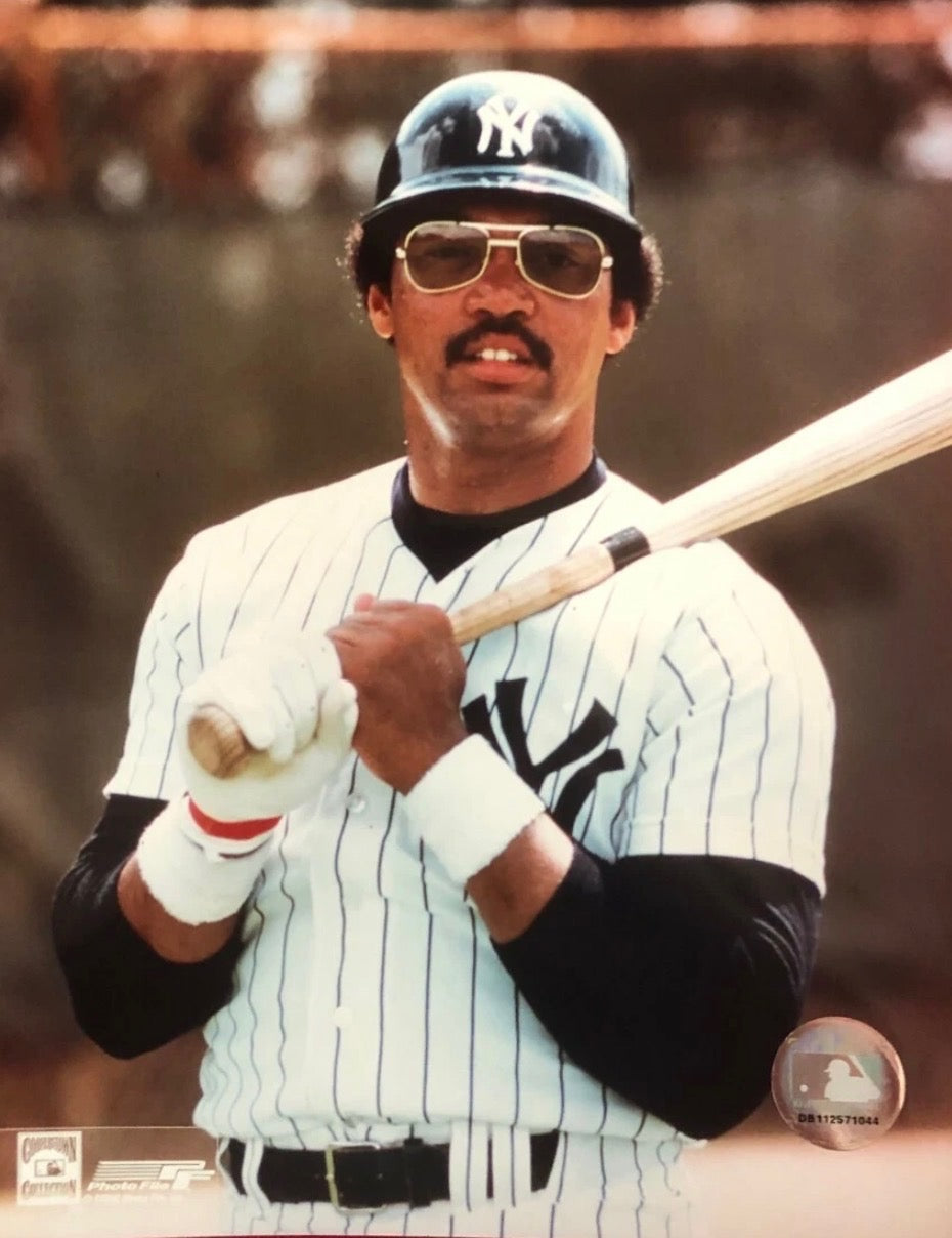 Reggie Jackson Signed Officially Licensed Yankees Photo - Image #1 (8x10) Pre-Order