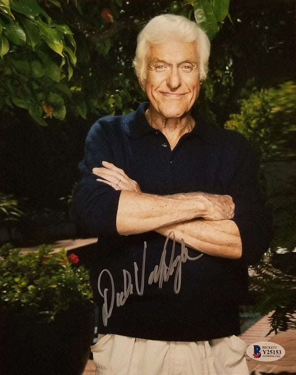 Dick Van Dyke signed 8x10 Photo