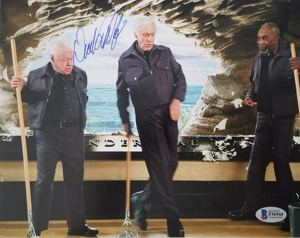 Dick Van Dyke signed 8x10 Night at the Museum photo A - Blue